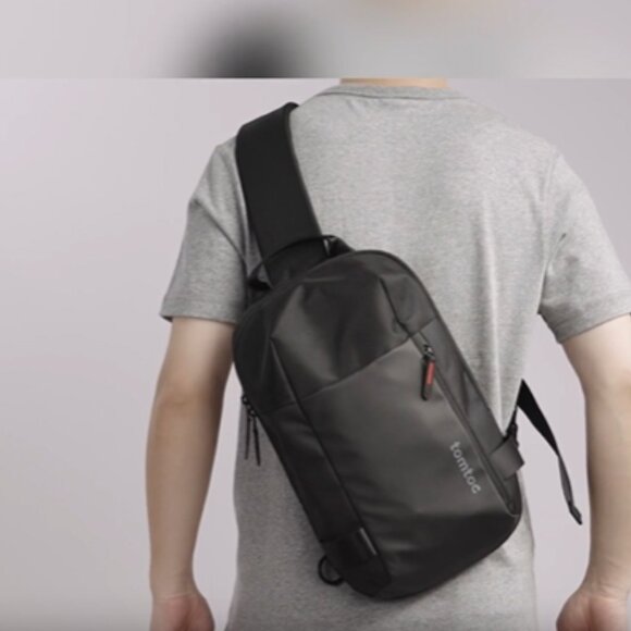 Tomtoc Black Sling Bag - Picture 1 of 15